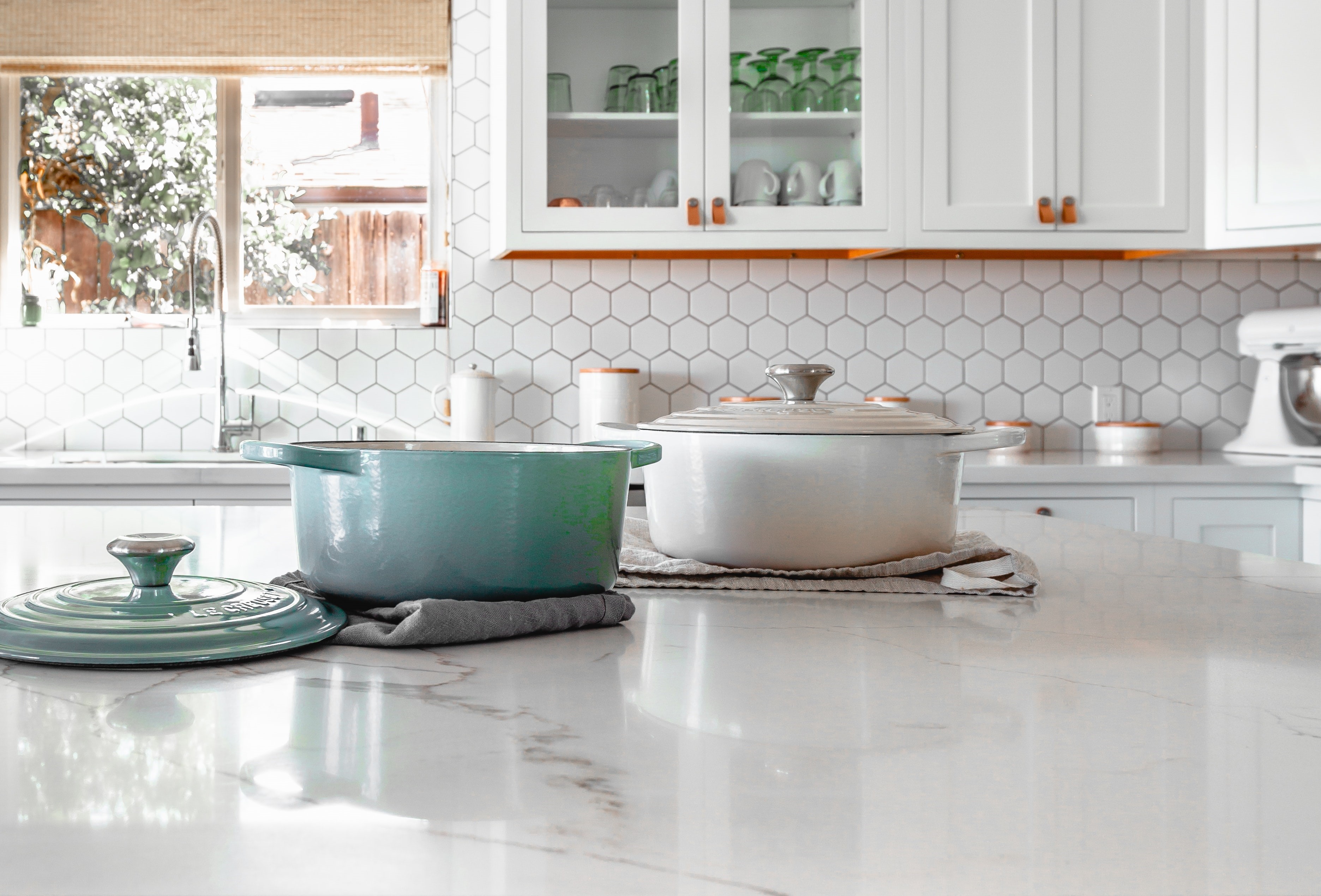 8 Reasons To Pick Porcelain Worktops For Your Next Project The